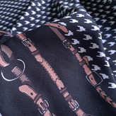روسری مشکی سفید کد216 جنس کشمیر قواره 140 در سه طرح
